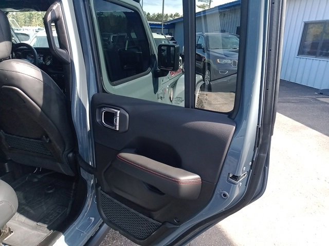 Used 2024 Jeep Wrangler Unlimited Rubicon image 33