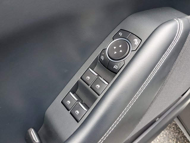 Certified 2021 Ford Mustang Mach-E Select w/ Comfort/Technology Package image 18