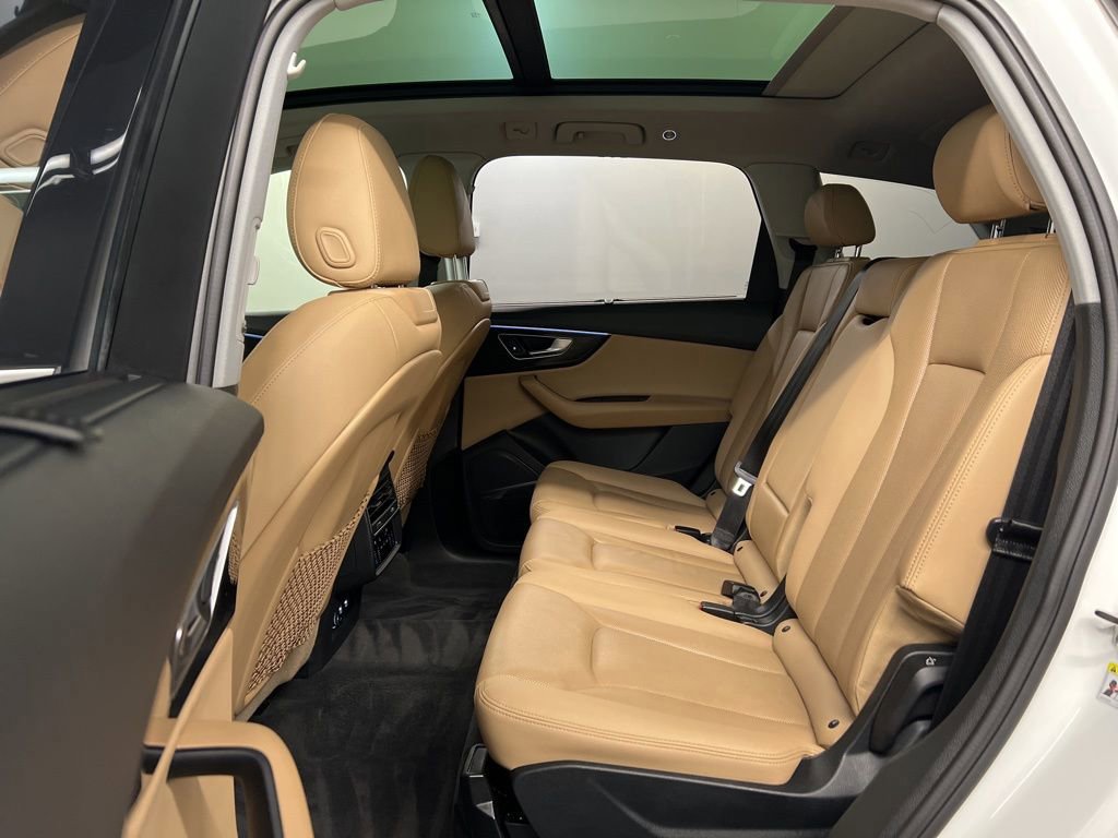 Used 2020 Audi Q7 3.0T Prestige image 33