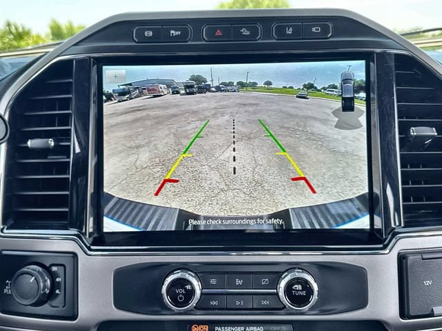 Certified 2022 Ford F350 Lariat w/ Tremor Off-Road Package AWD/4WD image 17