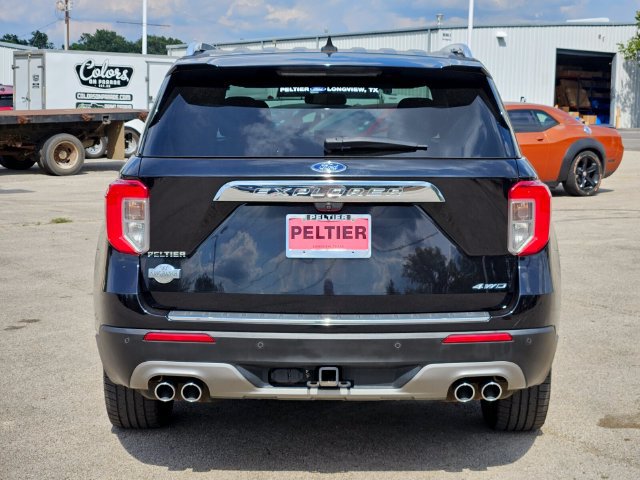 Certified 2022 Ford Explorer King Ranch w/ Premium Technology Package AWD/4WD image 6