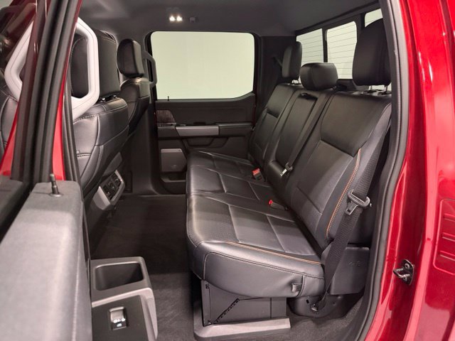 Certified 2025 Ford F250 Lariat w/ Black Appearance Package AWD/4WD image 30