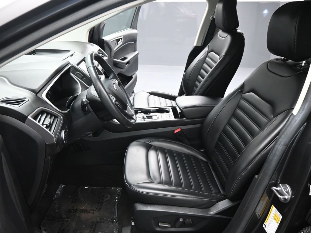 Certified 2020 Ford Edge SEL w/ Convenience Package image 38