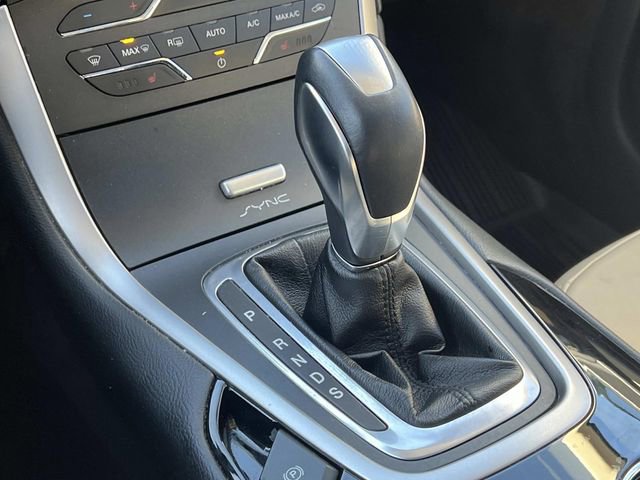 Certified 2017 Ford Edge SEL w/ Equipment Group 201A image 27