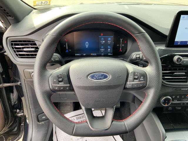 Certified 2025 Ford Escape ST-Line AWD/4WD image 14