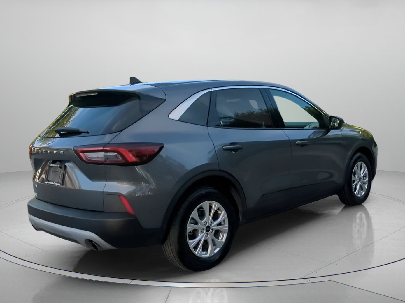 Certified 2024 Ford Escape Active FWD image 28