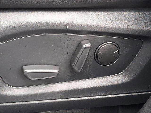 Certified 2023 Ford Explorer XLT w/ Equipment Group 202A image 26