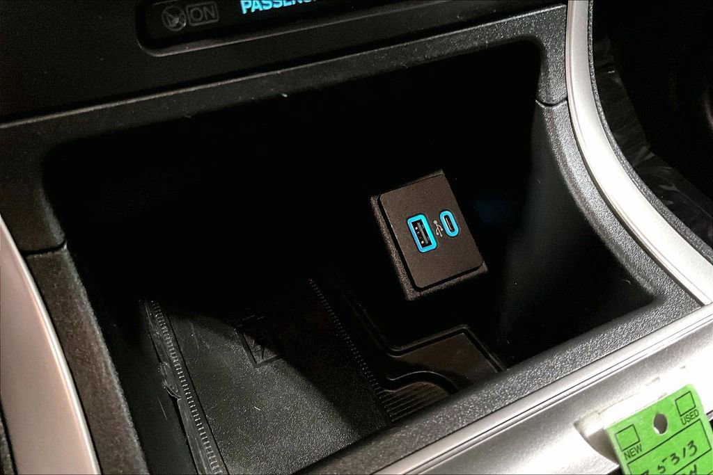 Certified 2024 Ford Edge SEL w/ Convenience Package image 26