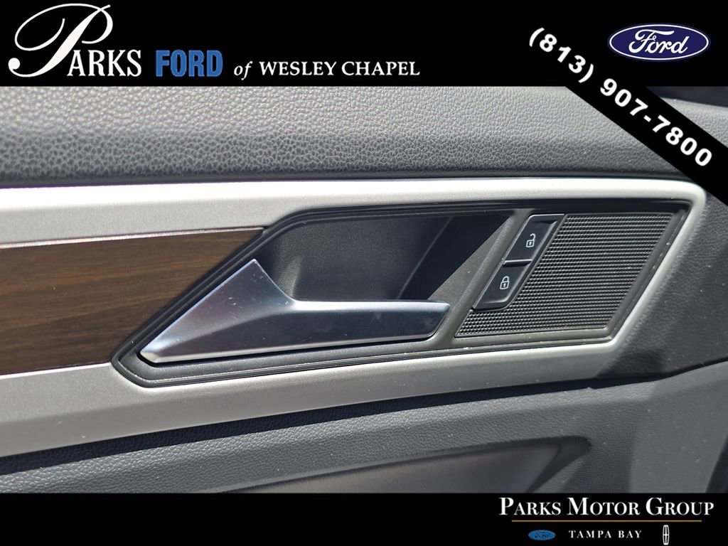 Used 2023 Volkswagen Atlas SE FWD image 18