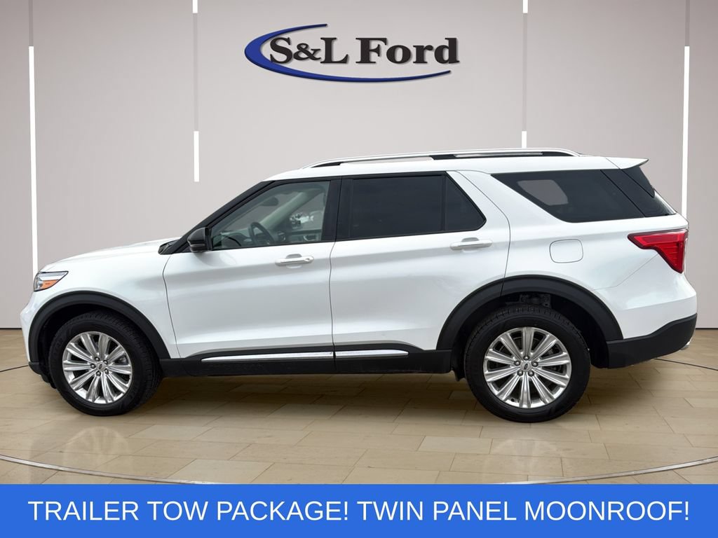 Certified 2022 Ford Explorer Limited AWD/4WD image 4
