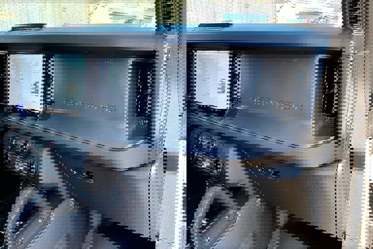 Certified 2025 Ford Bronco Badlands image 20