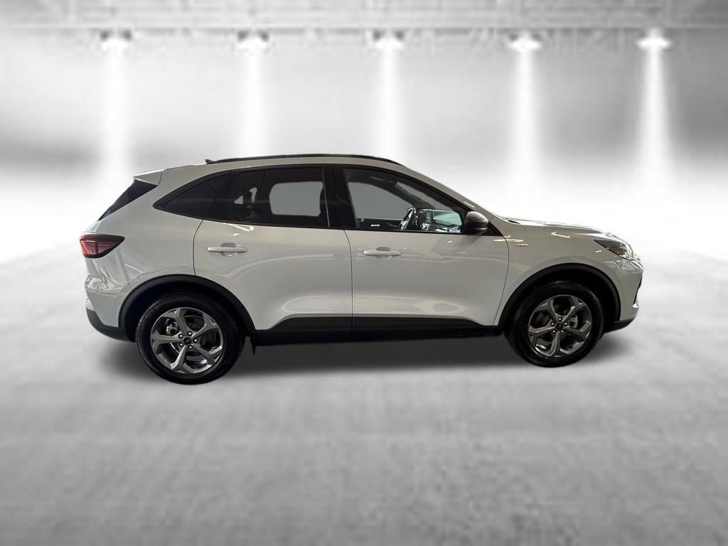 Certified 2026 Ford Escape ST-Line FWD video 3