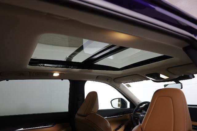 Used 2023 INFINITI QX60 Sensory w/ Vision Package AWD/4WD image 29