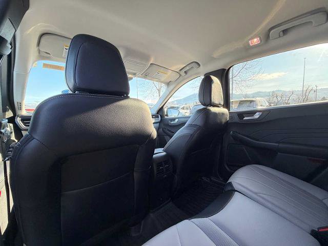 Certified 2025 Ford Escape Platinum w/ Premium Technology Package image 22