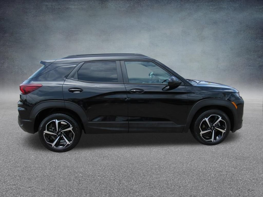 Used 2021 Chevrolet TrailBlazer RS w/ Convenience Package FWD image 8