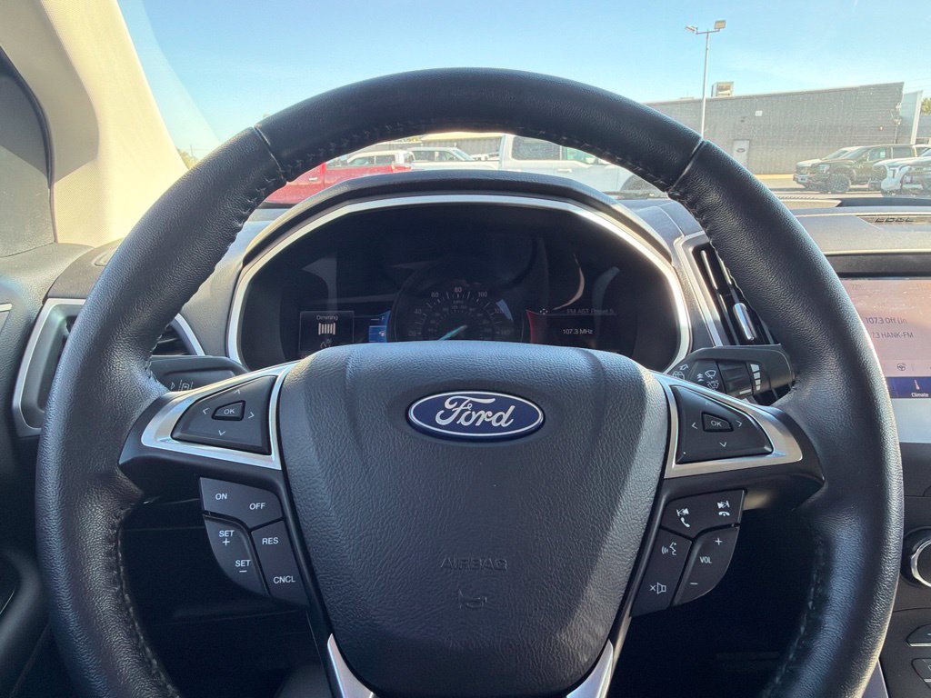 Certified 2020 Ford Edge SEL w/ Convenience Package AWD/4WD image 16