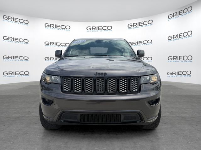 Used 2021 Jeep Grand Cherokee Laredo X AWD/4WD image 2