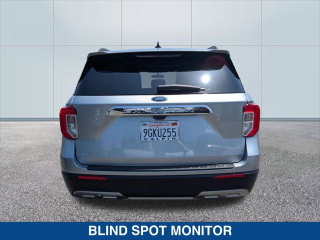 Certified 2023 Ford Explorer XLT w/ Equipment Group 202A RWD image 4