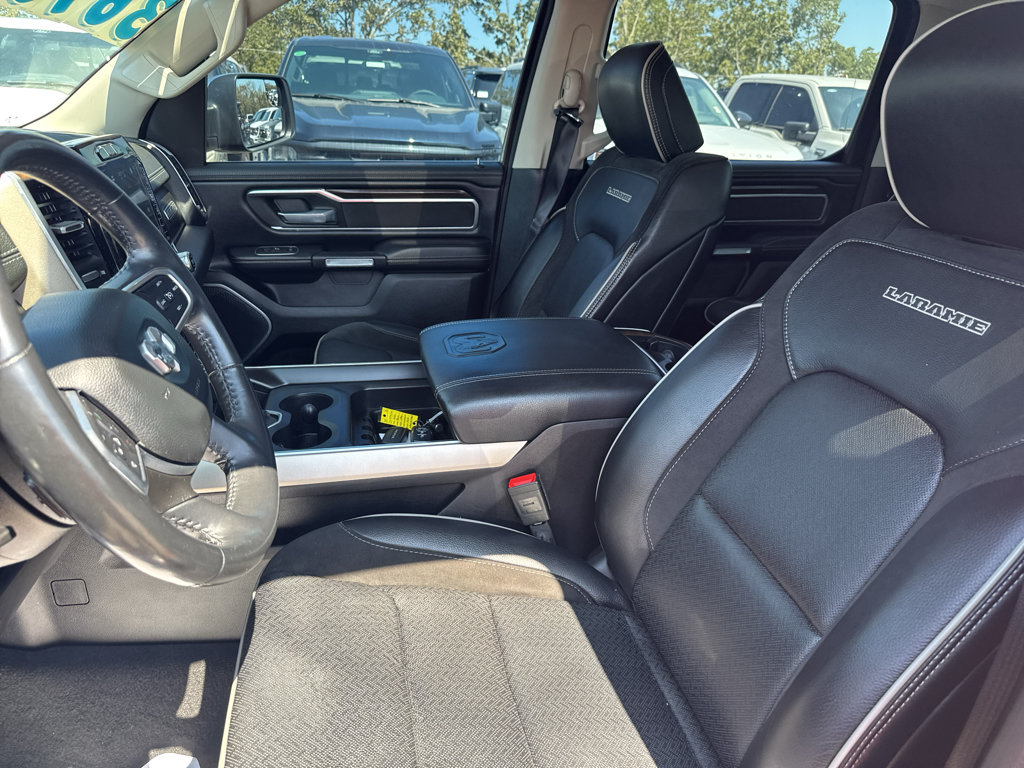 Used 2022 RAM 1500 Laramie AWD/4WD image 12