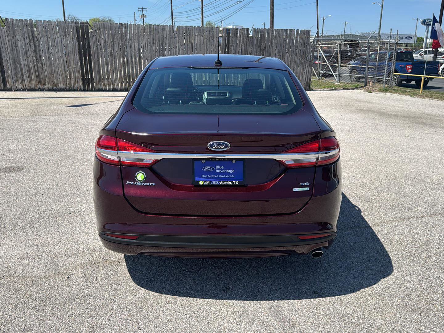 Certified 2018 Ford Fusion SE image 4