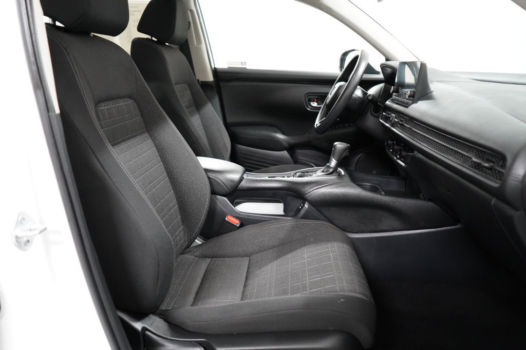 Used 2024 Honda HR-V LX image 21