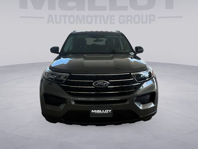 Certified 2023 Ford Explorer XLT w/ Class IV Trailer Tow Package AWD/4WD image 8
