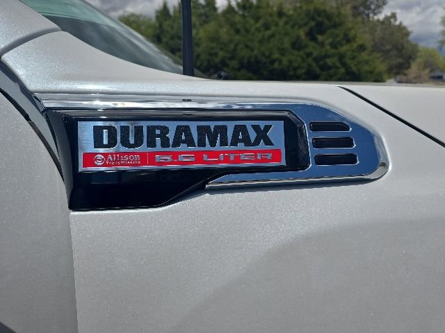 Used 2024 GMC Sierra 2500 Denali w/ Denali Reserve Package AWD/4WD image 11