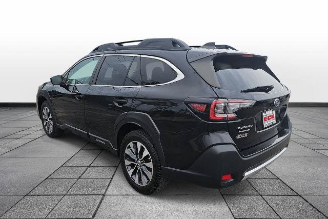 Used 2023 Subaru Outback Limited AWD/4WD image 7