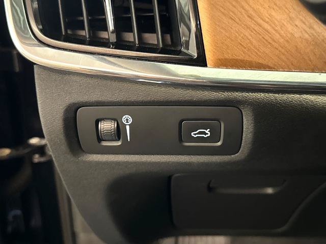 Used 2019 Volvo V90 T5 Inscription w/ Advanced Package FWD image 18