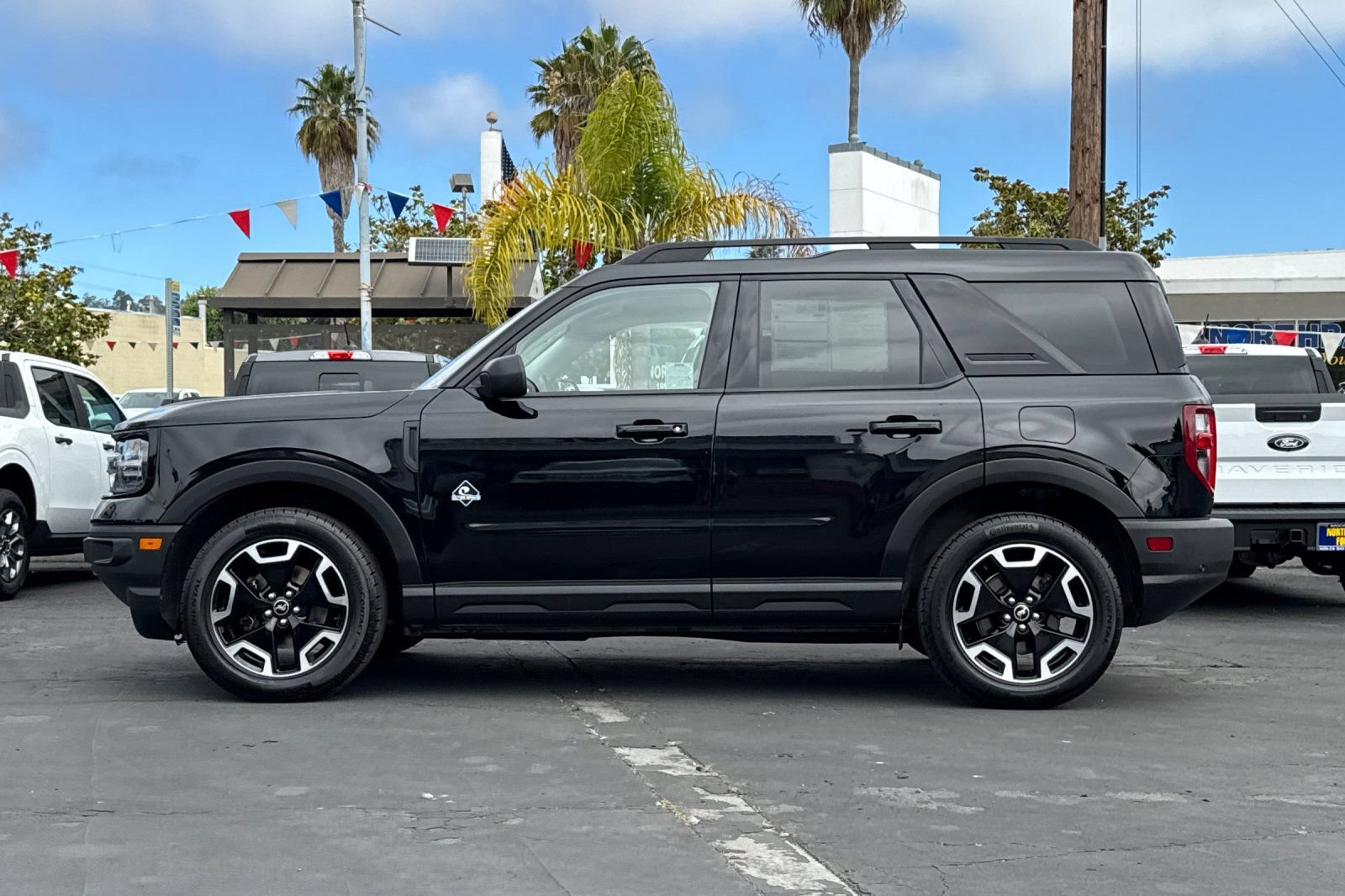 Certified 2021 Ford Bronco Sport Outer Banks AWD/4WD image 30