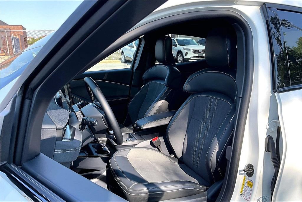 Certified 2025 Ford Mustang Mach-E GT AWD/4WD image 24
