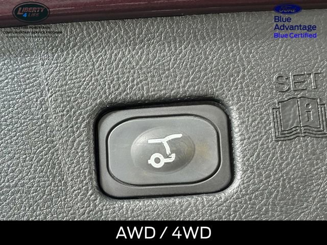 Certified 2024 Ford Edge Titanium w/ Equipment Group 301A AWD/4WD image 18
