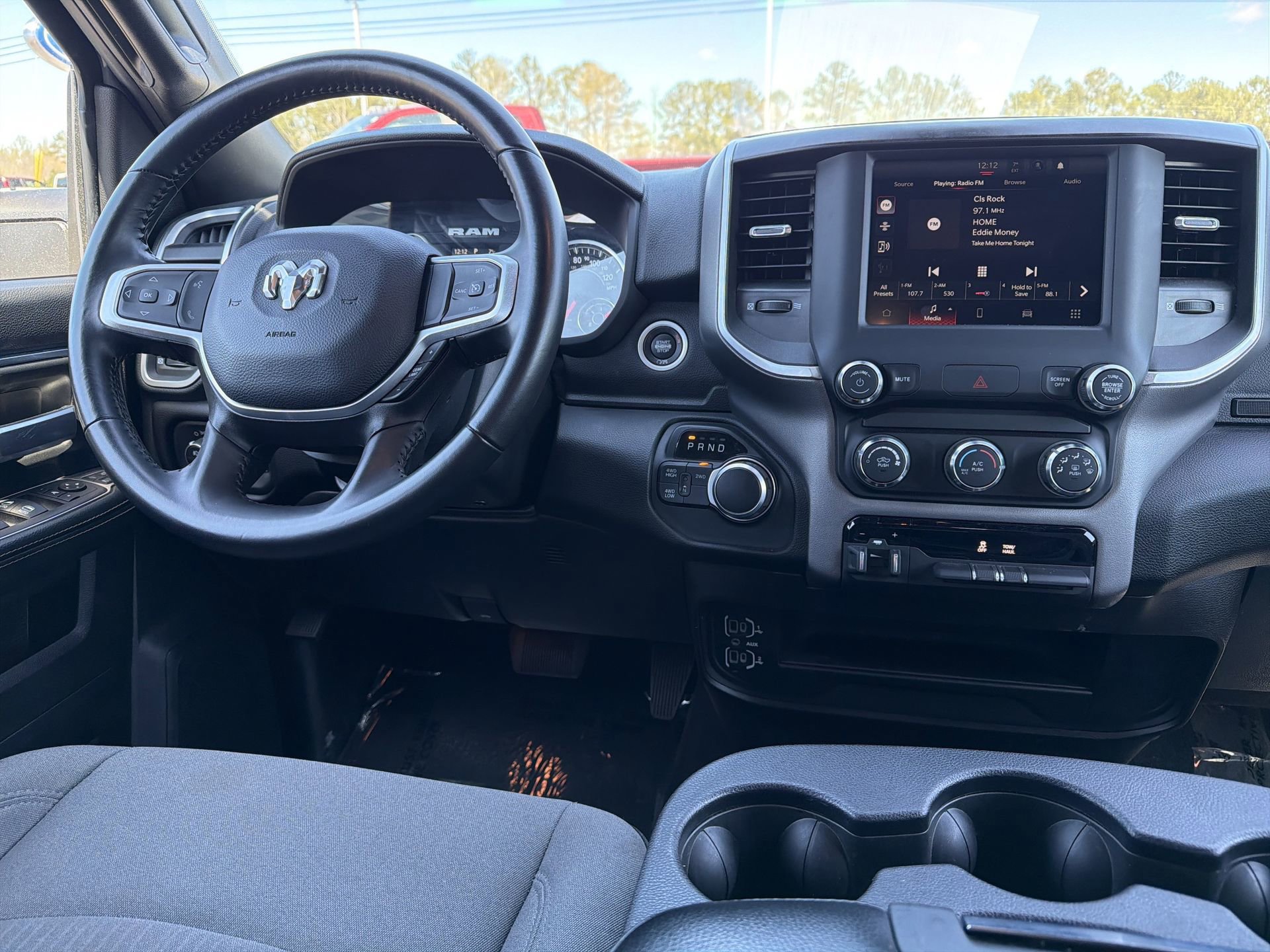 Used 2024 RAM 2500 Big Horn w/ Bed Utility Group image 10