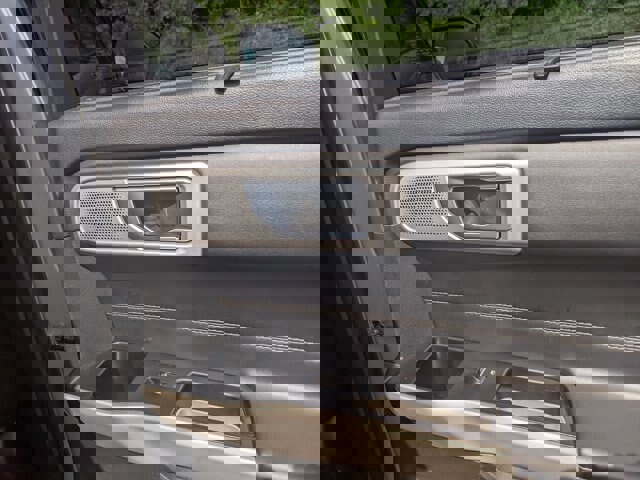 Certified 2022 Ford Explorer Limited w/ Limited Technology Package image 38