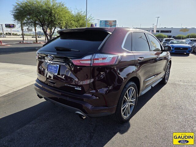 Certified 2019 Ford Edge Titanium w/ Equipment Group 301A FWD image 7