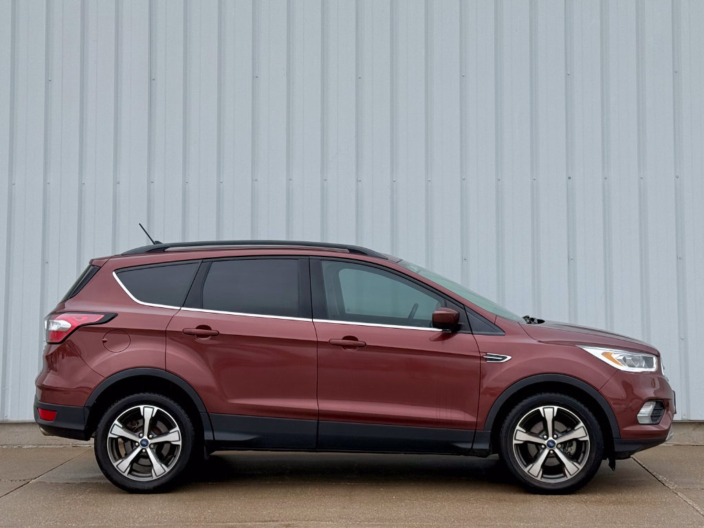Certified 2018 Ford Escape SEL FWD image 7