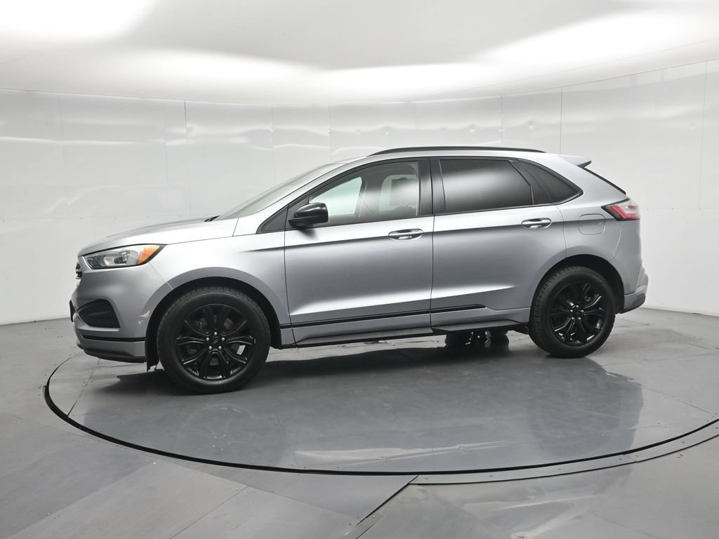 Certified 2022 Ford Edge SE w/ Black Appearance Package AWD/4WD image 27