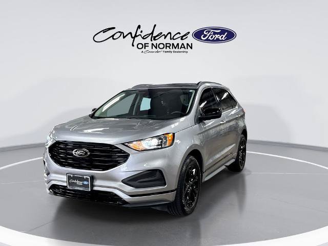 Certified 2024 Ford Edge SE w/ Black Appearance Package AWD/4WD image 3