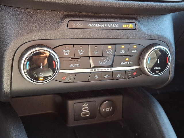 Certified 2025 Ford Escape Active w/ Cold Weather Package FWD image 27