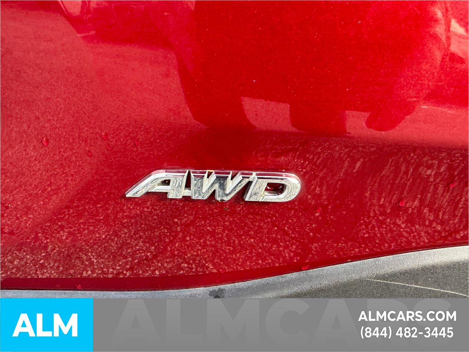 Used 2019 Toyota RAV4 XLE AWD/4WD image 6