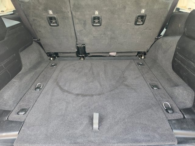 Used 2025 Jeep Wrangler Unlimited Rubicon image 33