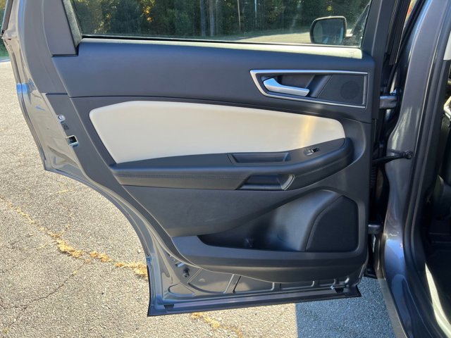 Certified 2021 Ford Edge SEL w/ Cargo Accessory Package image 26