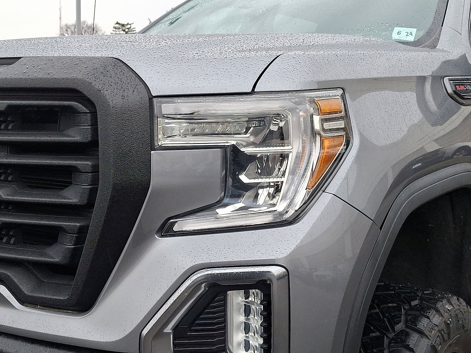 Used 2019 GMC Sierra 1500 AT4 w/ AT4 Premium Package image 9