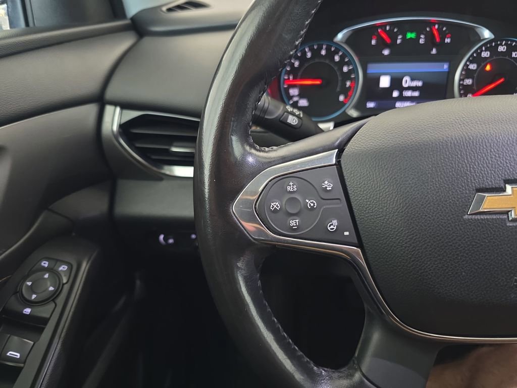 Used 2020 Chevrolet Traverse LT w/ LT Premium Package image 15