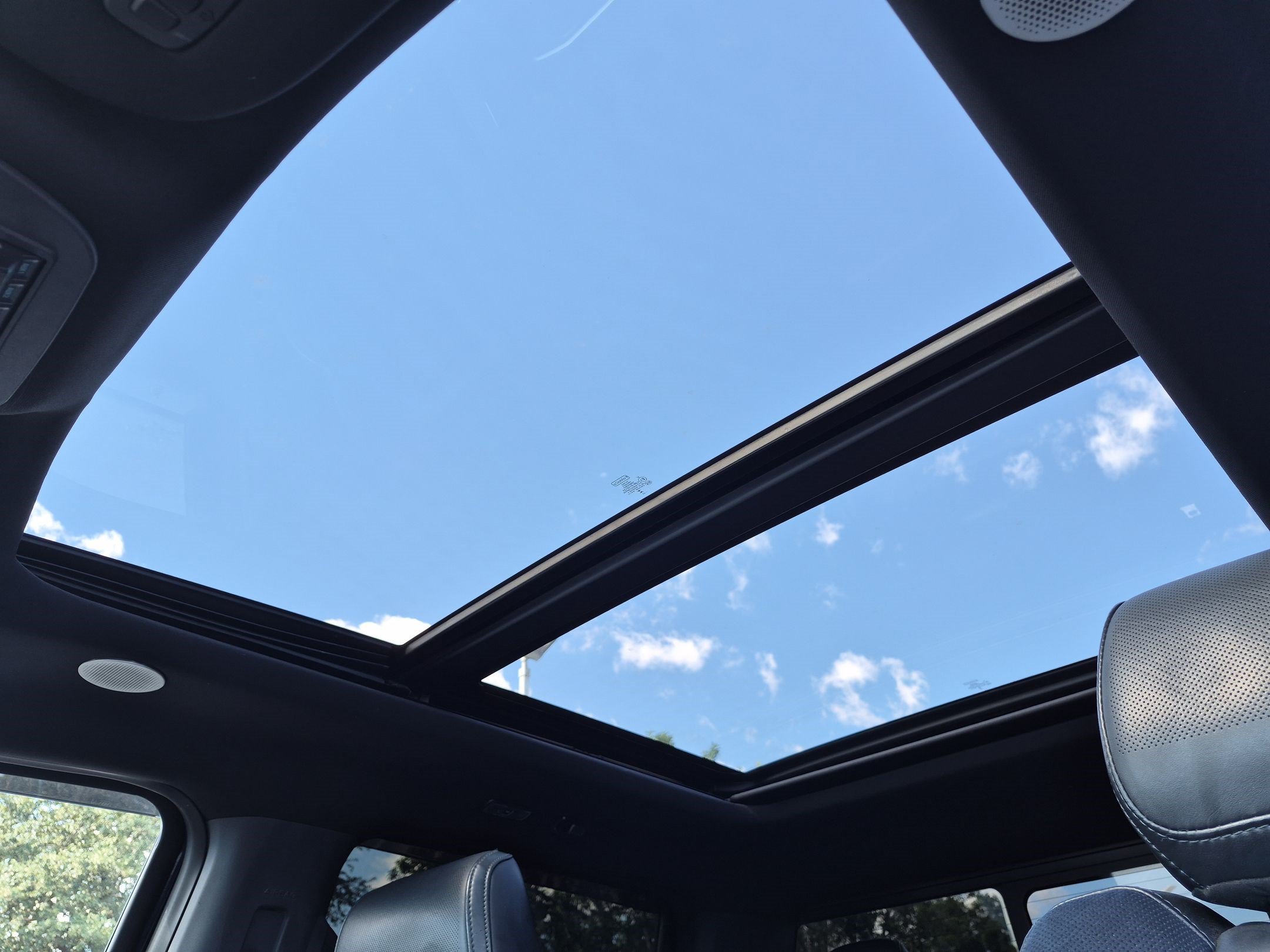 Certified 2023 Ford F150 Raptor w/ Blue Interior Package AWD/4WD image 18