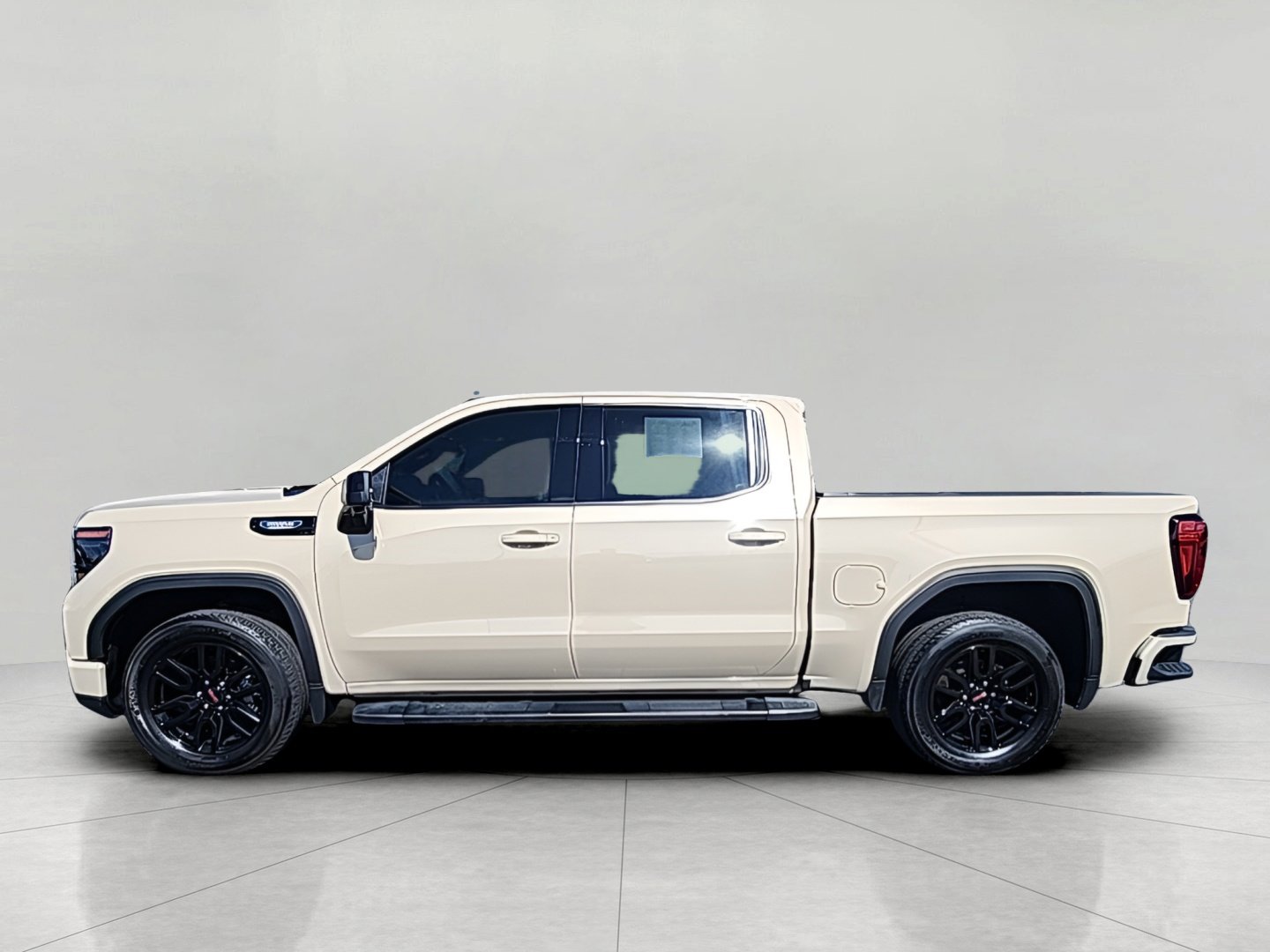 Used 2022 GMC Sierra 1500 Elevation w/ Elevation Premium Package image 13