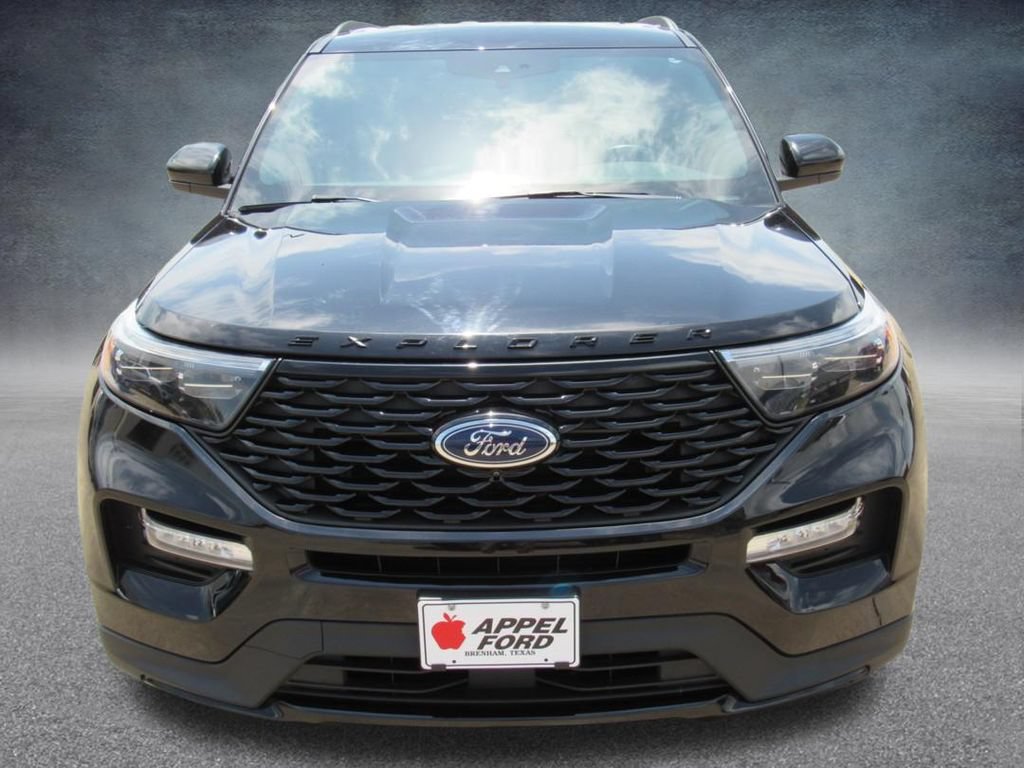 Certified 2023 Ford Explorer ST-Line w/ Class IV Trailer Tow Package RWD image 9