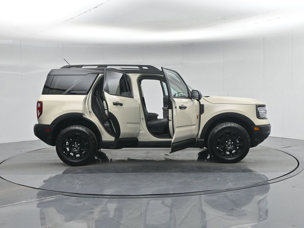 Certified 2025 Ford Bronco Sport Badlands image 34