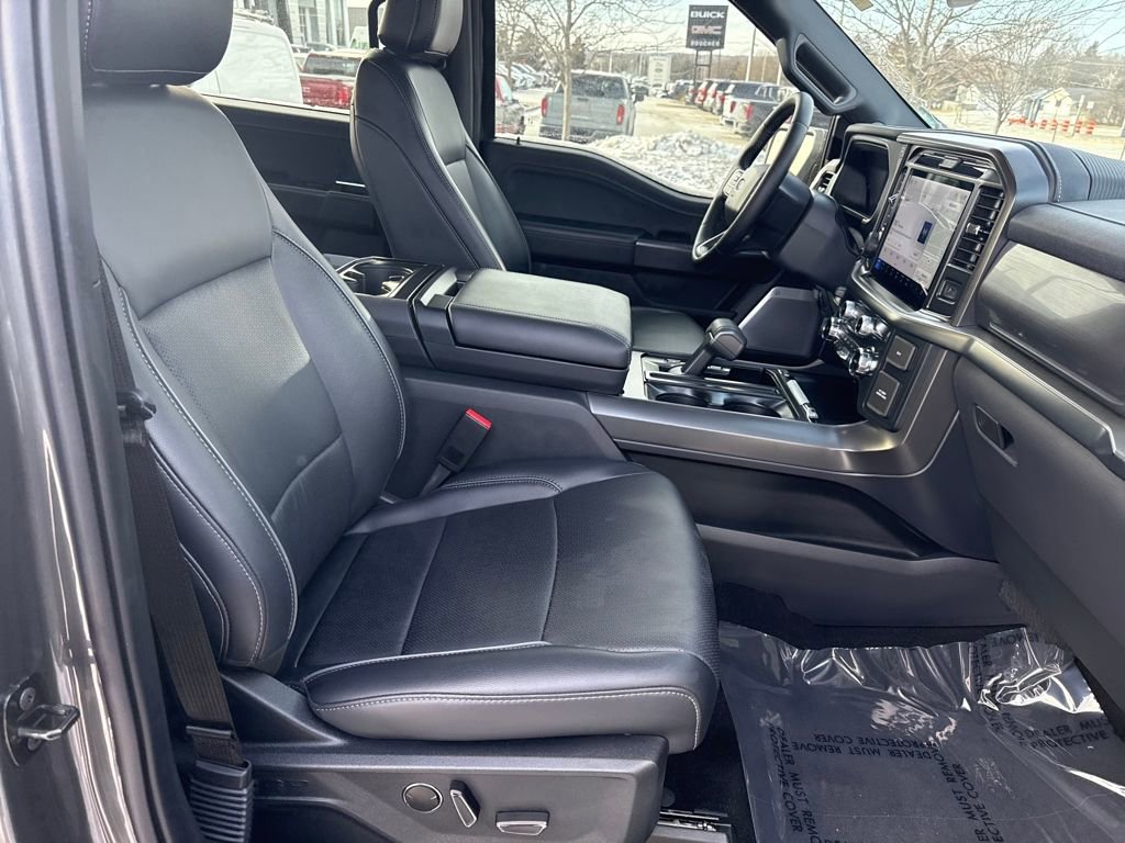 Certified 2025 Ford F150 Lariat w/ Equipment Group 502A High image 9