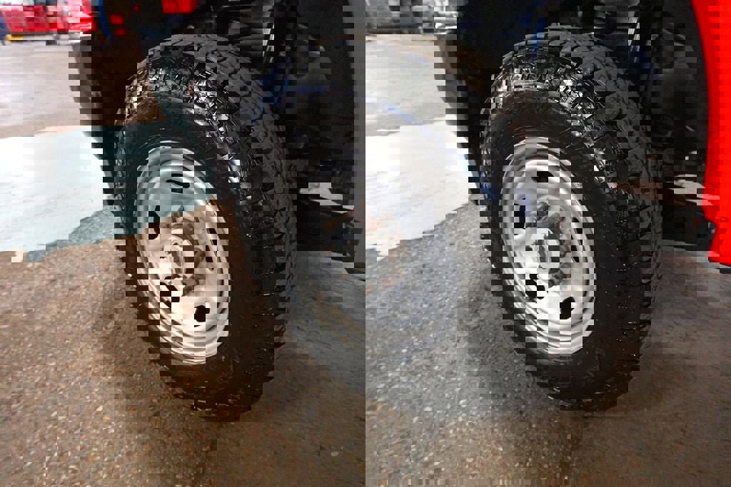 Certified 2017 Ford F250 XL w/ Snow Plow Prep Package image 21